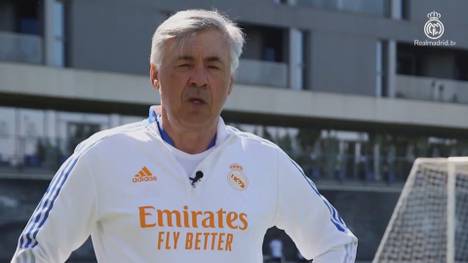 David Alaba wechselt nach einer erfolgreichen Ära beim FC Bayern zu Real Madrid. Dort trifft er mit Trainer Carlo Ancelotti auf einen alten Bekannten, der vom Österreicher schwer beeindruckt ist.