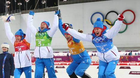 Yana Romanova, Olga Zaitseva, Yekaterina Shumilova und Olga Vilukhina (v.l.) gewannen 2014 in Sotschi Staffel-Silber