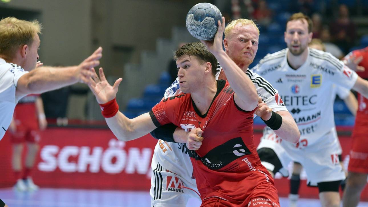 Melsungen bleibt an der Spitze dran