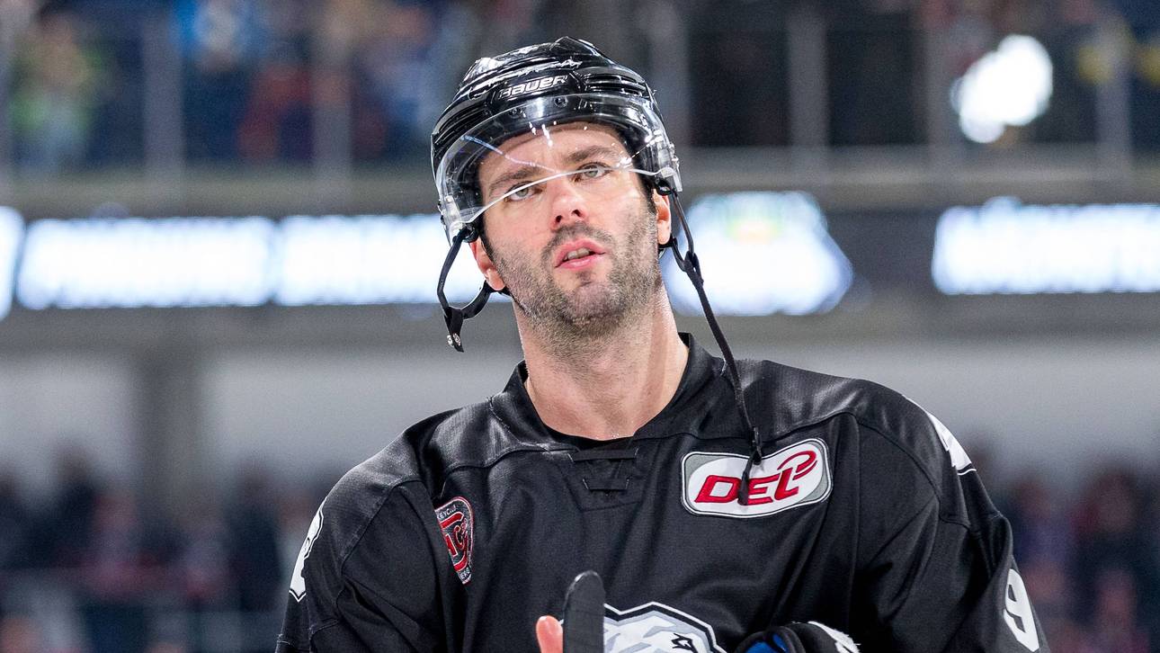 Ice Tigers verlängern mit Topscorer