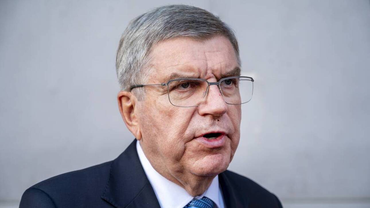 Russland: Bach schießt gegen Politik