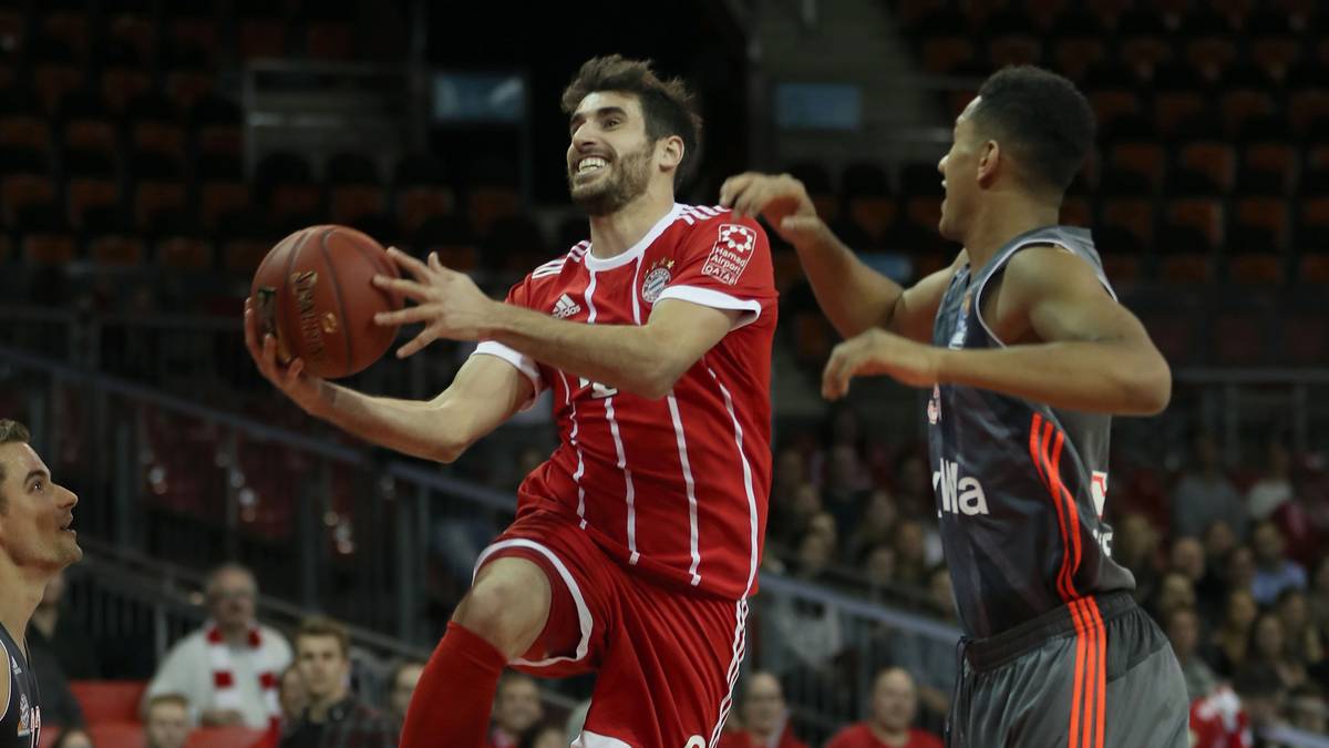 Am Ende gewinnt das Basketball-Quartett aus Alex King, Reggie Redding, Anton Gavel und Karim Jallow aber deutlich mit 23:8