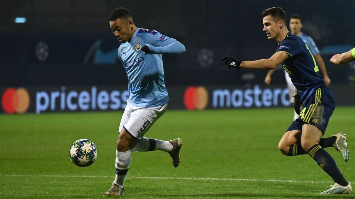  Pep Guardiola vertraut ihm - und Jesus zahlt es zurück. Mit elf Torbeteiligungen in 17 Spielen befindet er sich auf dem besten Wege, Sergio Agüero langfristig zu ersetzen