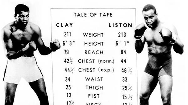 Mit dem Selbstvertrauen einer makellosen Bilanz von 19 Siegen in 19 Kämpfen geht Ali in seinen ersten richtig großen Fight gegen Schwergewichts-Champion Sonny Liston in Miami Beach, Florida
