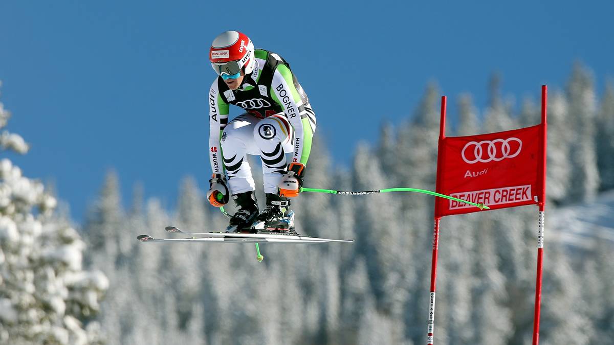JOSEF FERSTL (26): Der Mann, der für das Ski Team der Bundeszollverwaltung antritt, ist aktuell Deutschlands bester Abfahrer. Mit Rang sieben in Santa Caterina Valfurva und mehreren guten Trainingsläufen gehört Josef Ferstl formell zum erweiterten Favoritenkreis. Zuletzt schwächelte der Sohn vom zweimaligen Streif-Sieger Sepp Ferstl ein wenig. Übrigens: Der Vater hat's vorgemacht. 1978 holt Sepp in Garmisch Silber in der Kombination. Disziplinen: Abfahrt, Super-G, Super-Kombination