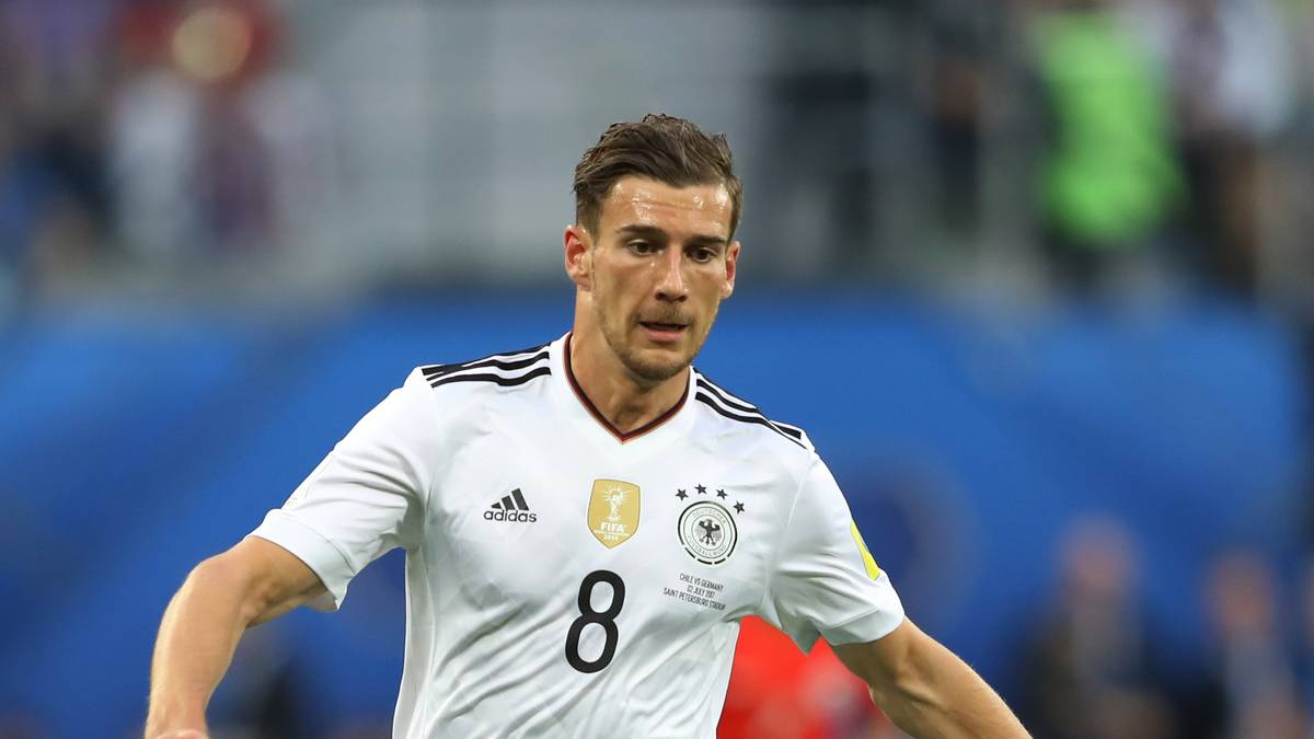 LEON GORETZKA: Fand bis zum 1:0 nicht statt. Dann wie wachgeküsst. Verpasste per Flachschuss knapp das 2:0 (36.), setzte Werner nach einem Sprint über das halbe Feld gut in Szene (38.). Scheiterte unmittelbar vor dem Pausenpfiff aussichtsreich an Claudio Bravo