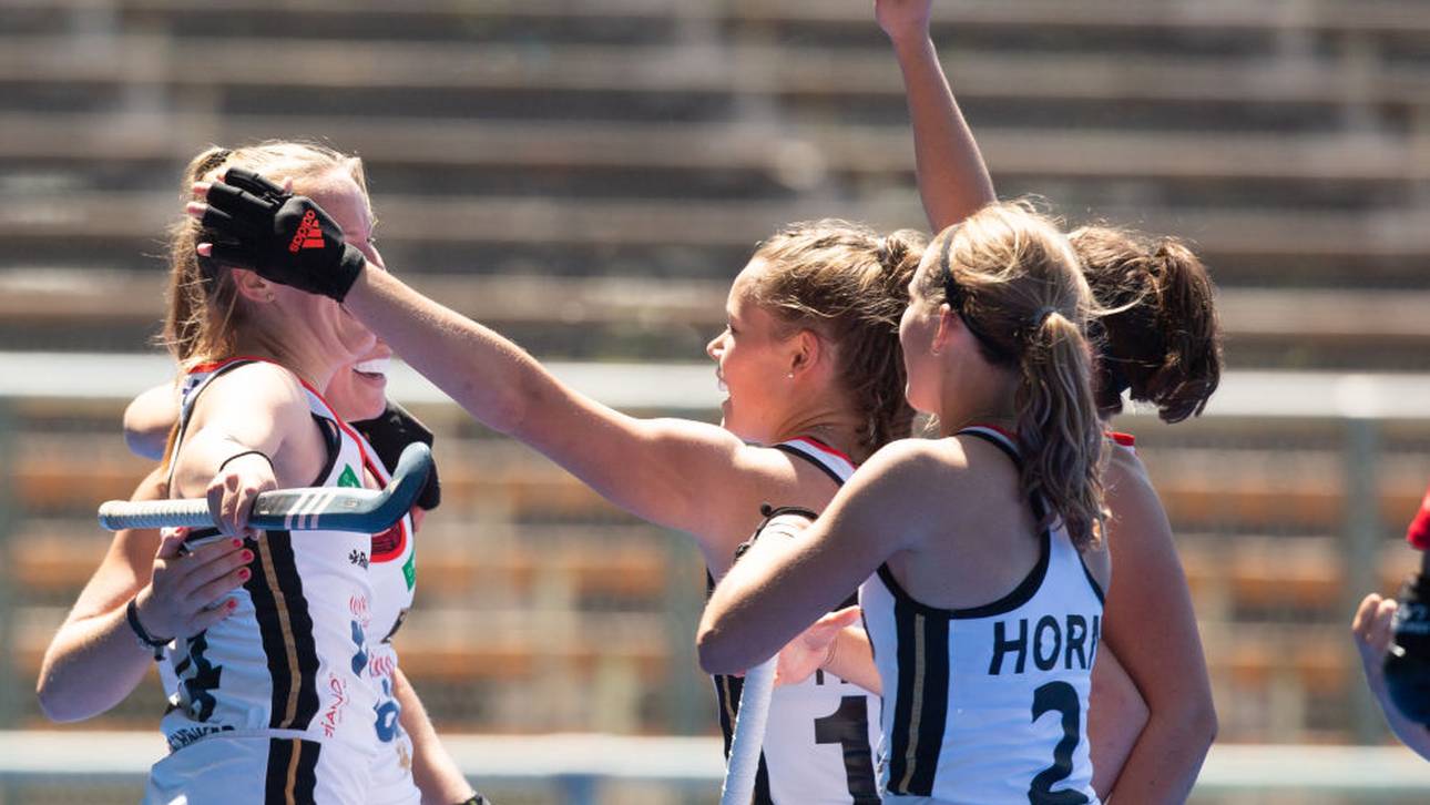 DHB-Frauen mit Sieg gegen Südafrika