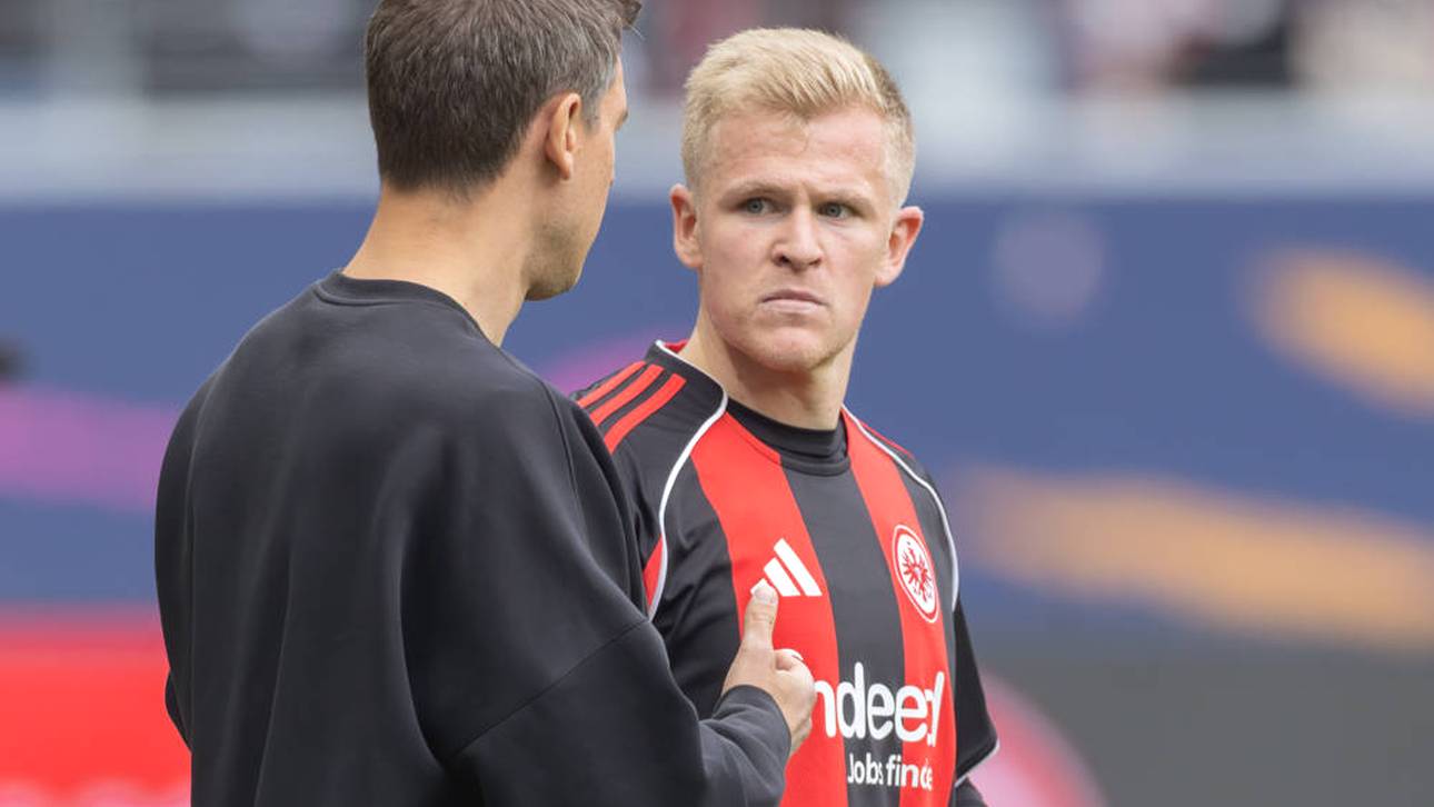 Eintracht-Star Burkardt rechnet ab