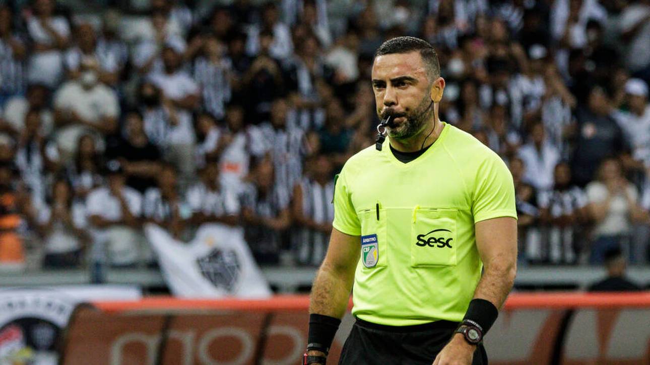 FIFA-Schiedsrichter outet sich