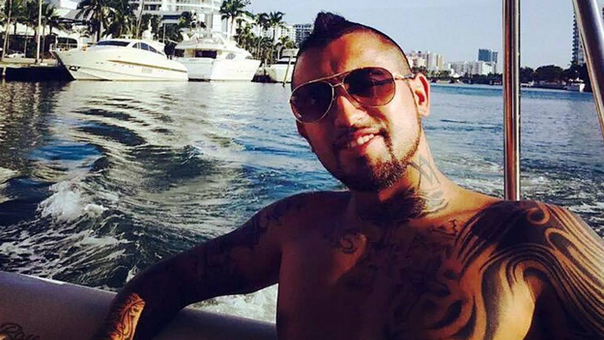 Außerdem setzt Vidal auf großflächige Tattoos