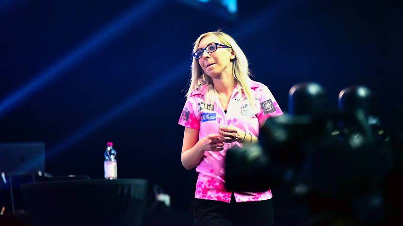 Doppelte Demütigung für Darts-Queen