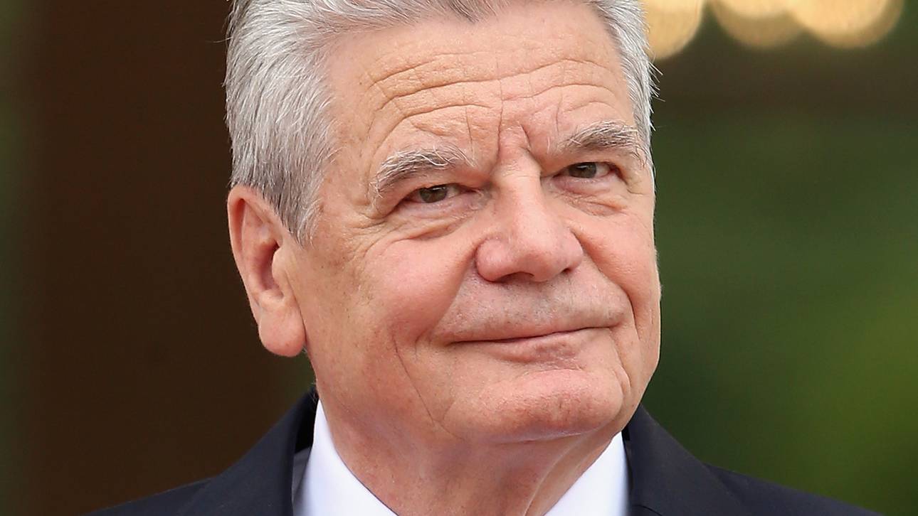 Gauck fordert DHB-Team zum Feiern auf