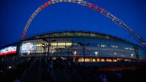 Das Wembleystadion fasst 90.000 Zuschauer