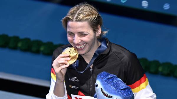 Schwimm-Weltmeisterin ist „Sportlerin des Monats“