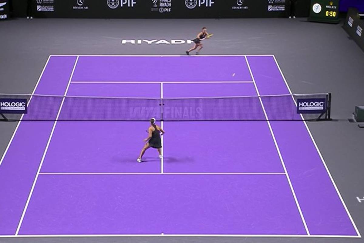 Pegula gewinnt gegen Paolini bei den WTA Finals