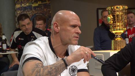 Im SPORT1 Fantalk spricht sich Thorsten Legat für die Entscheidung von Niklas Süle aus nach Dortmund zu gehen. Und stellt dabei den Rekordmeister an den Pranger. 