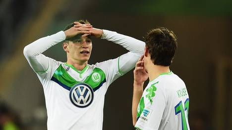 Julian Draxler (l.) wechselt im Sommer von Schalke nach Wolfsburg