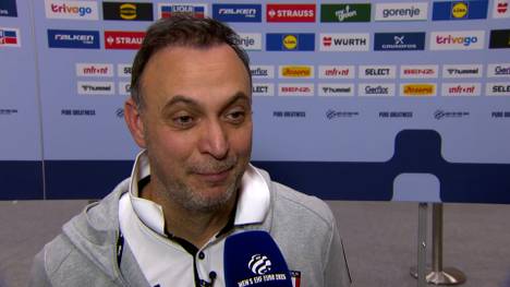 Ernüchternder WM-Start für Italien unter Trainer Bob Hanning. Nach der Partie findet der Coach dennoch zumindest einen erfreulichen Aspekt rund um sein Team.