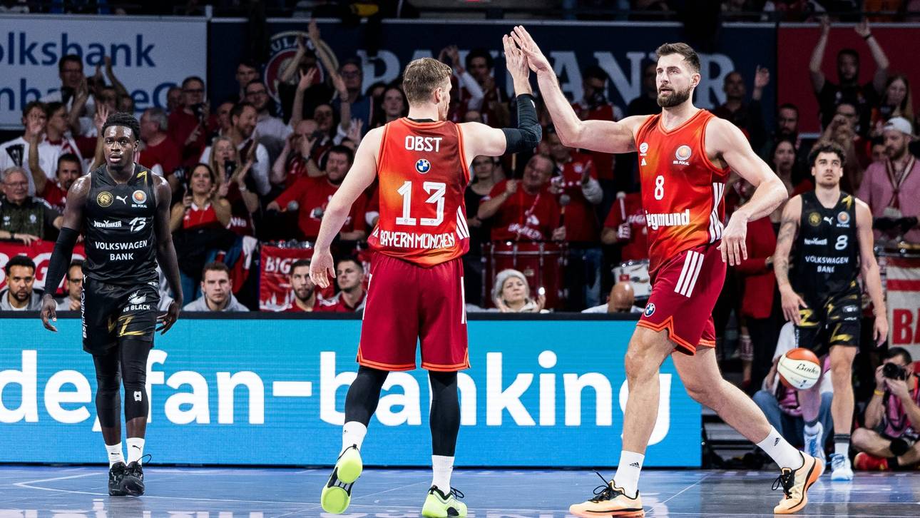 Bayern komplettiert Viertelfinale