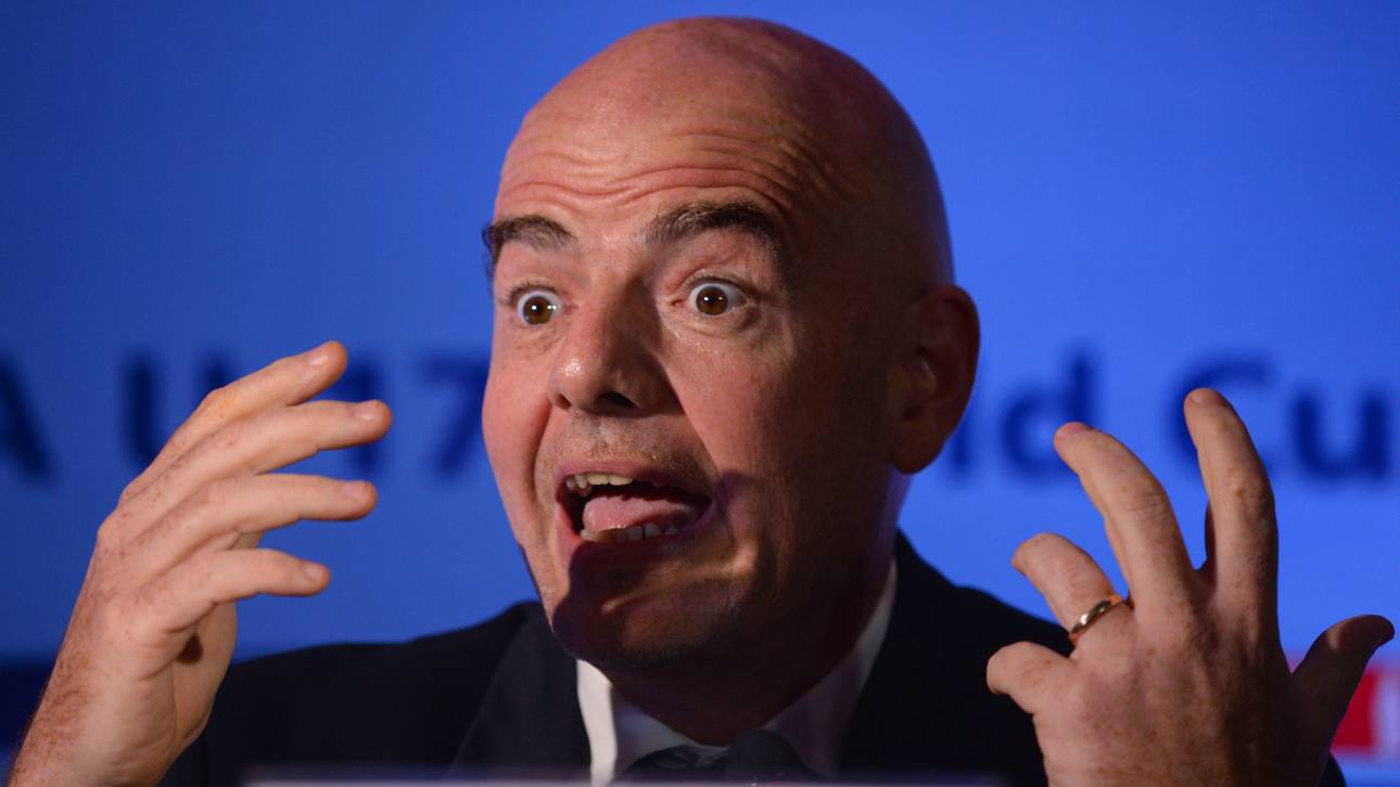 Mit Playoffs: Infantino will Mega-WM