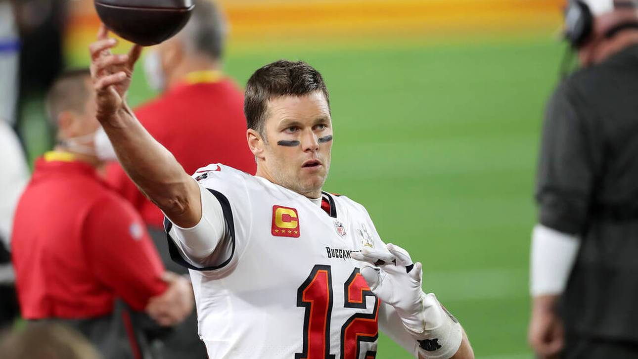 Brady beichtet Verletzung