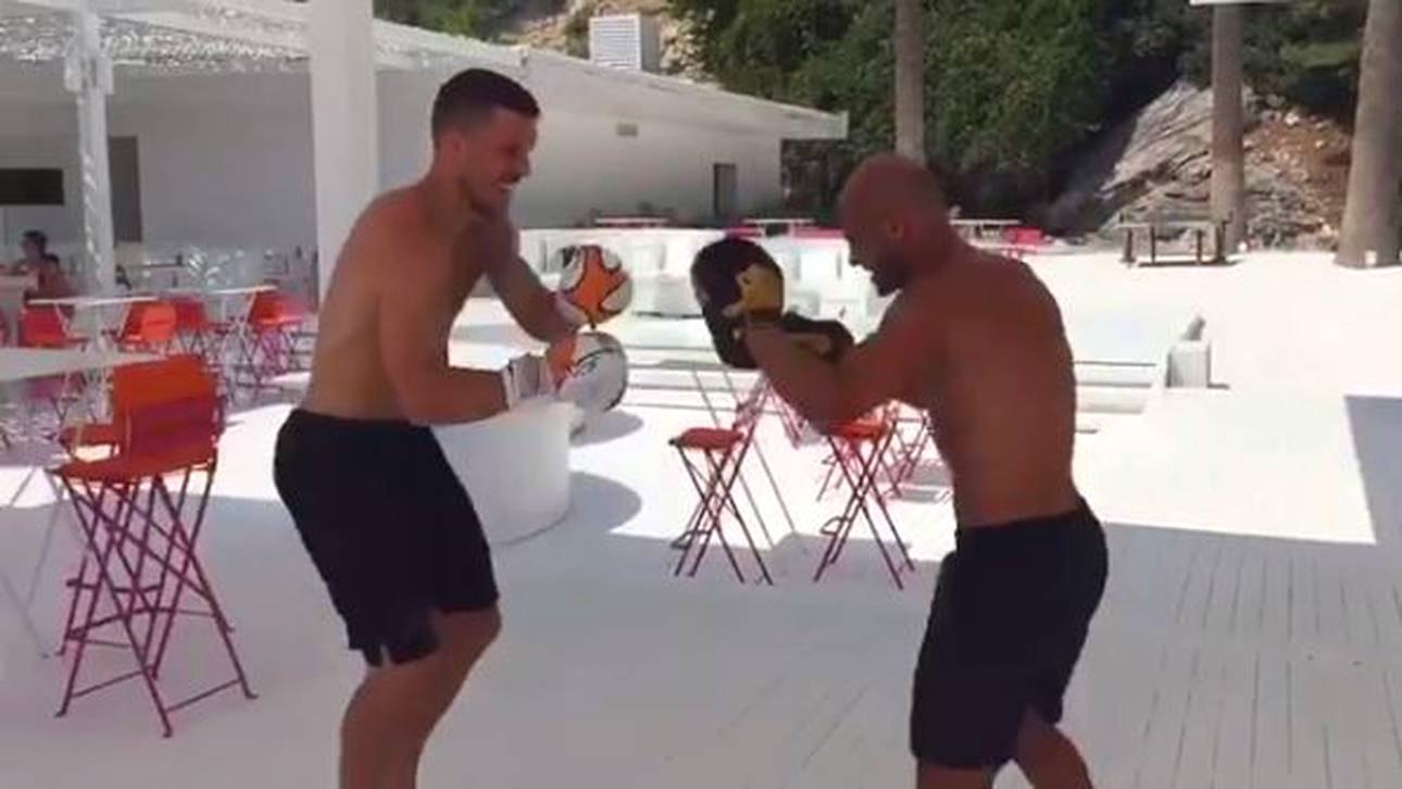 Podolski lässt die Fäuste fliegen