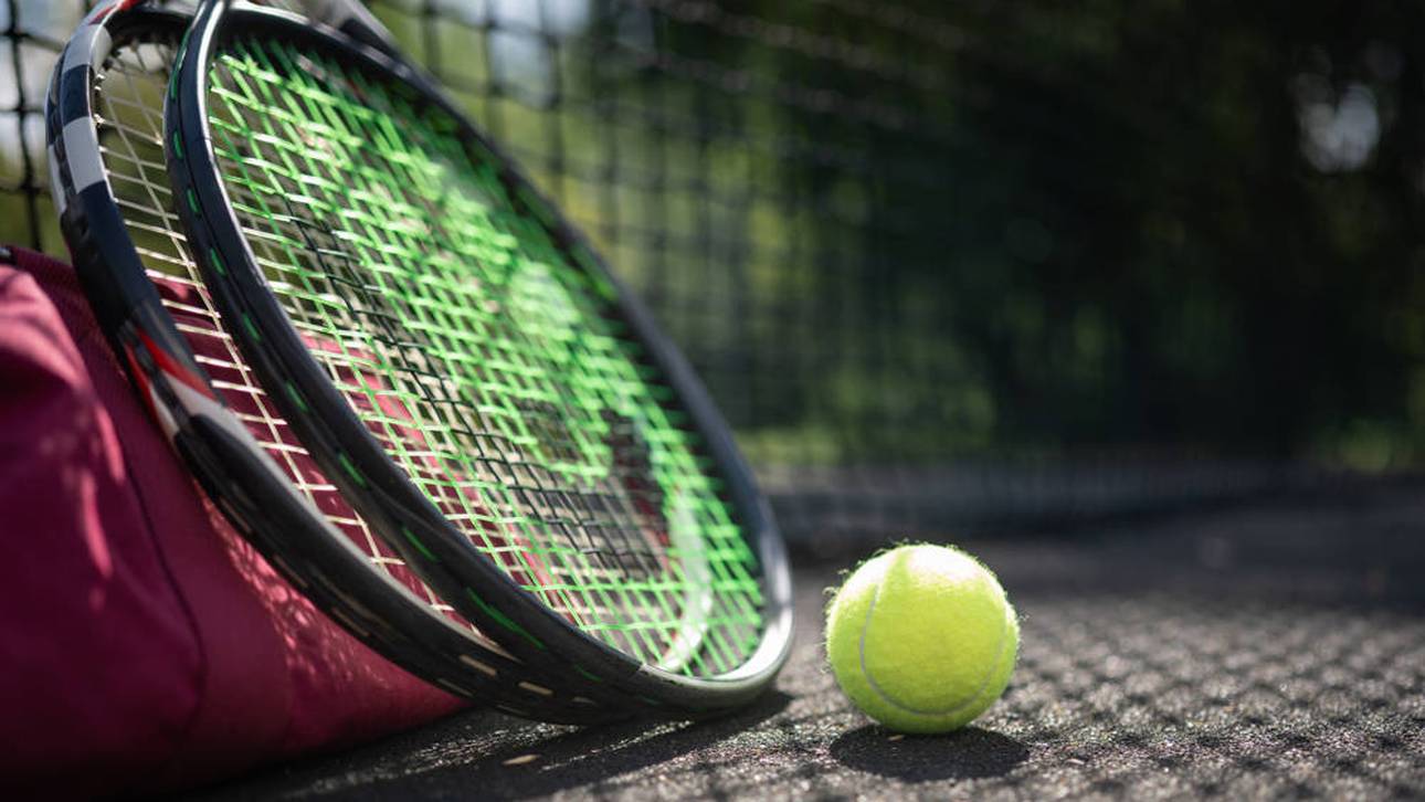 Tennisspieler für 24 Jahre gesperrt