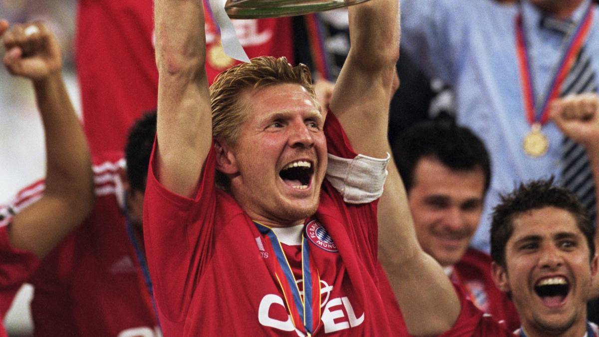 PLATZ 15: STEFAN EFFENBERG - Bei Bayern von 1990 bis 1992 und dann - erfolgreicher - als "Cheffe" der Jahre 1998 bis 2002. Als Finaltorschütze und Zeichensetzer der Champions-League-Siegermannschaft 2001 gelang ihm die Krönung
