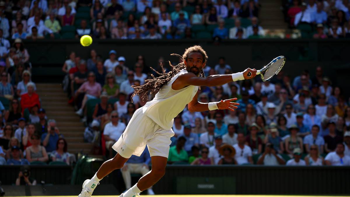 Spektakuläre Aktionen sind eigentlich das Markenzeichen von Dustin Brown. Einige hat der Rastaman auf dem Centre Court zu bieten