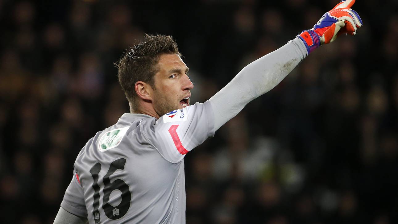 Stekelenburg geht nach Southampton