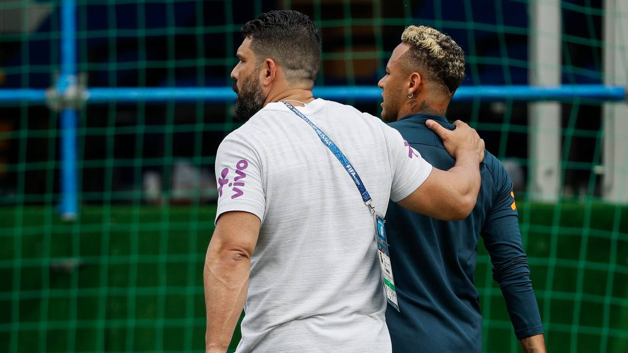 Neymar bricht Training ab