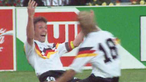 "Ein Sommer in Italien" ist ein neuer Film über den deutschen WM-Titel von 1990. Darin äußern sich viele Protagonisten zu dem legendären Turnier - und es gibt bislang unveröffentlichte Privataufnahmen der Spieler zu sehen.