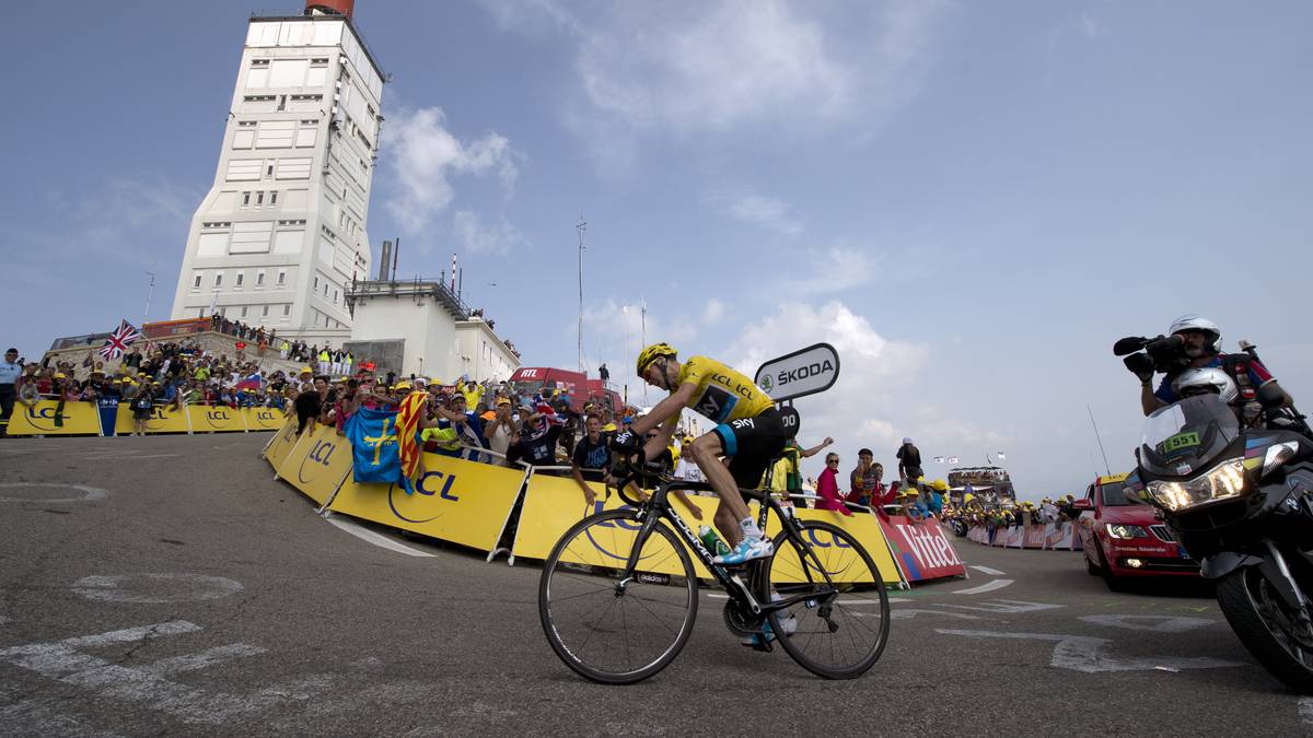 Sicherheit geht vor - aber die Fans dürften dennoch enttäuscht sein, gehört der Mont Ventoux doch neben dem Col du Galibier, dem in diesem Jahr bereits überquerten Col du Tourmalet und L’Alpe d’Huez zu den vier "heiligen" Bergen der Tour de France. SPORT1 blickt auf die bedeutenden Momente am Ventoux zurück