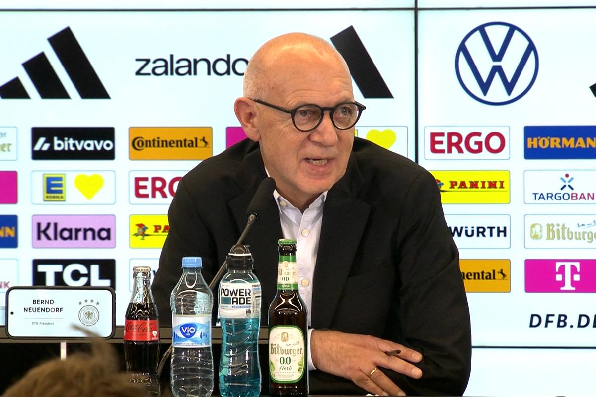 DFB-Präsident verkündet Million-Spende an Red Bull