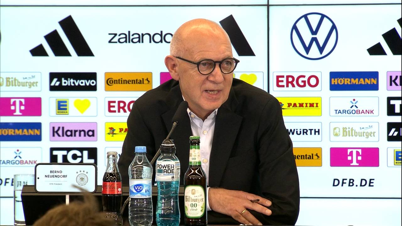 DFB-Präsident verkündet Million-Spende an Red Bull