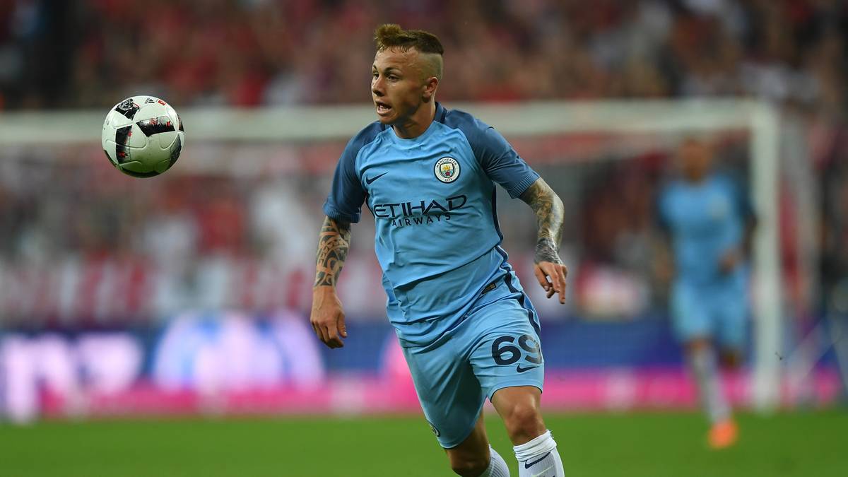 ANGELINO (22): Mit 16 Jahren wechselt der Spanier zu ManCity und kommt bei den Profis nicht über drei Pflichtspiele hinaus. Nach Leihen in den USA, Spanien und den Niederlanden verkauft ihn City 2018 für sechs Millionen Euro an PSV Eindhoven