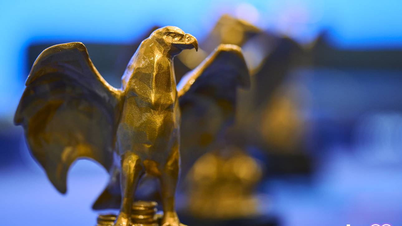 Erik Seidel eröffnet Jagd auf „Goldenen Adler“