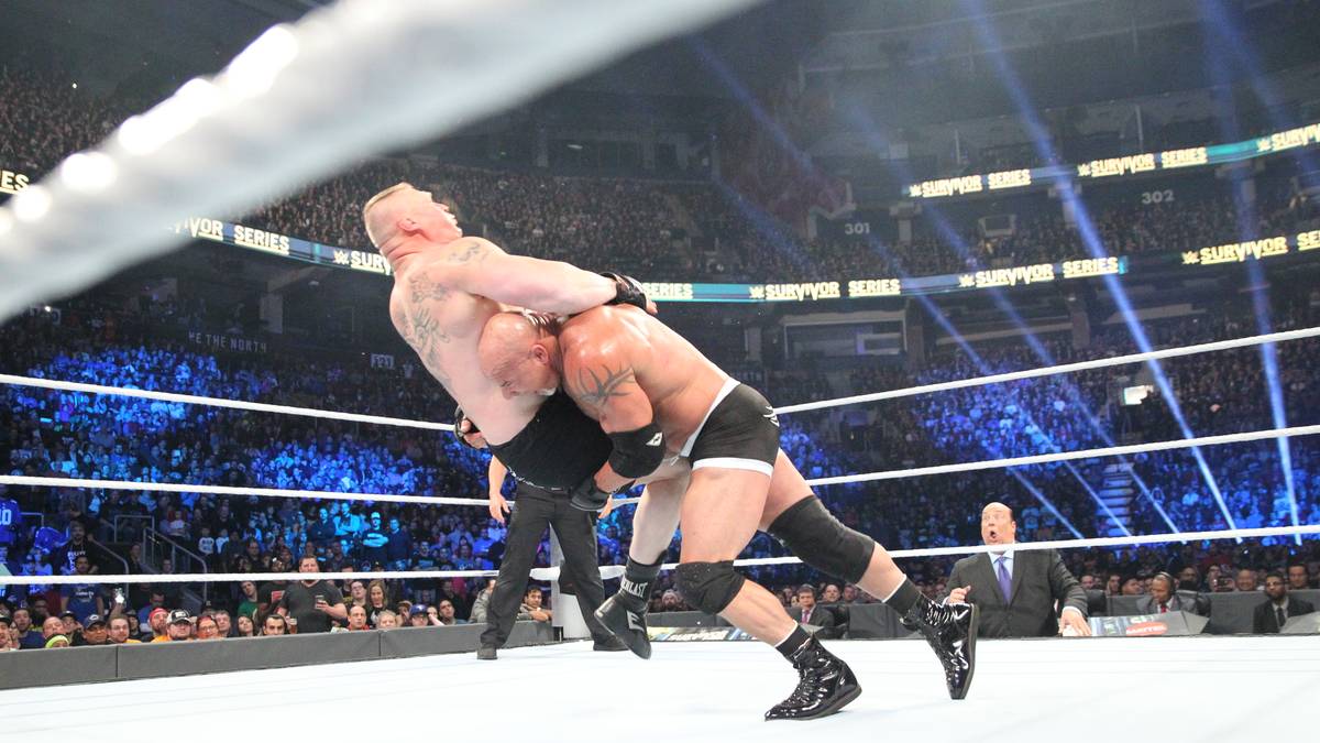 Er besiegte ihn bei den Survivor Series 2016 in 86 Sekunden mit seinen alten Spezialaktionen, dem Spear ...