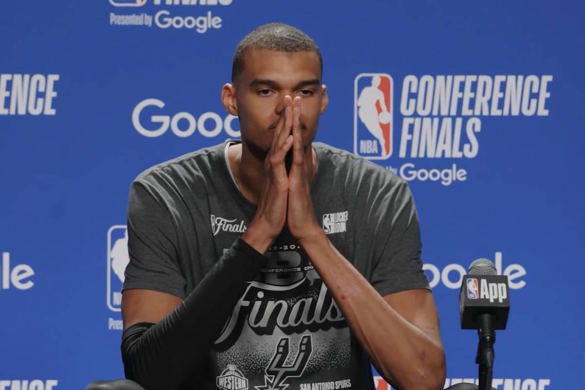 Emotionale Szenen! NBA-Star ringt um Fassung