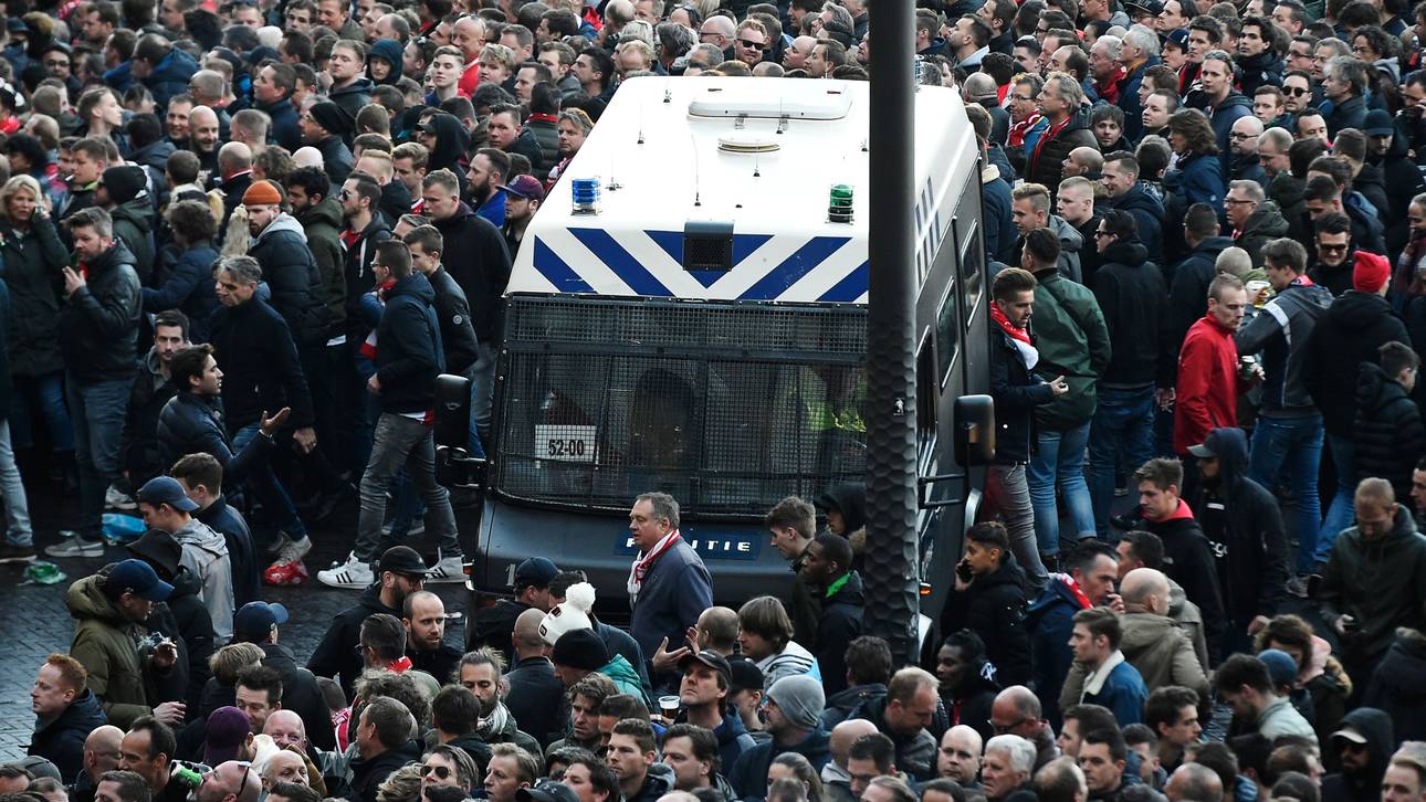 Juve-Fans randalieren in Amsterdam