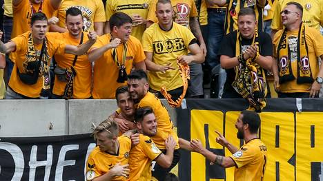 Dynamo Dresden v RB Leipzig - DFB Cup