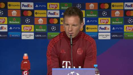 Auf der Pressekonferenz vor dem CL-Rückspiel der Bayern gegen Villarreal, versucht Trainer Julian Nagelsmann mit den Journalisten auf Spanisch zu kommunizieren - leider ohne Erfolg. 