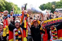 Ein Sportevent, das die Massen bewegt - der DOSB verfolgt die EURO in Deutschland mit besonderem Interesse.