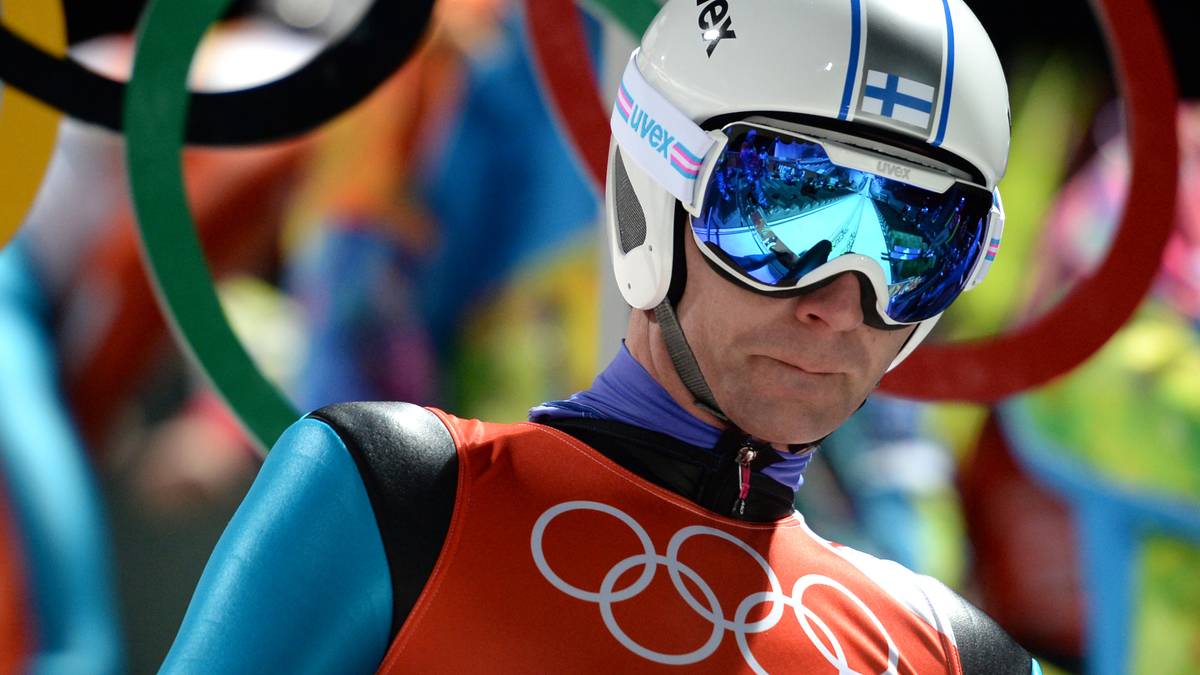 RANG 20 - JANNE AHONEN (Skispringen): Der Rekordsieger der Vierschanzentournee sprang 15 Jahre an der Weltspitze mit, kam nach einem Jahr Pause und Alkoholproblemen 2009 wieder zurück und wurde Tournee-Zweiter und Olympia-Vierter 2010. Zwei weitere Comebacks verliefen nicht mehr so erfolgreich
