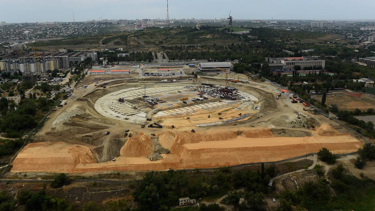 WM-Stadion teilweise eingestürzt