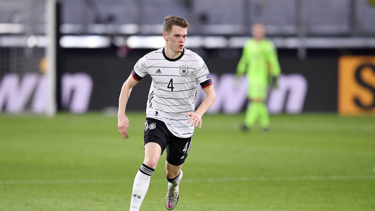 Matthias Ginter (Borussia Mönchengladbach, 38, 2)