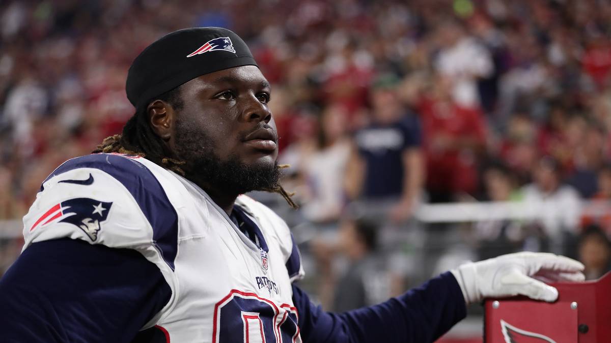 Die Laufverteidigung um Brown (Bild) ist sicher das größte Fragezeichen bei New England. Sie ist zu unkonstant und profitierte in den Playoffs von den Blitzstarts der Offense. Nur vier Teams gaben mehr als ihre 4,8 Yards pro Lauf ab. Punkt für die Rams, 5:5