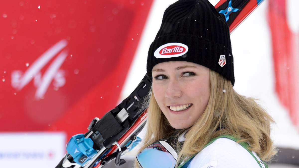 Mikaela Shiffrin darf dabei natürlich nicht fehlen. Über zwei Monate fiel die Ski-Prinzessin in dieser Saison mit einem Bänderriss im rechten Knie aus. Nun ist sie zurück - und wie. Direkt bei ihrem Comeback gewinnt die Ski-Prinzessin den Slalom in Crans Montana