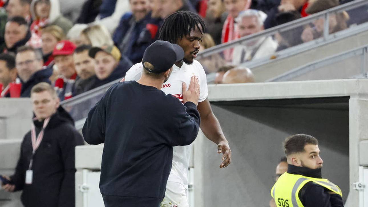 Sebastian Hoeneß klatschte mit Dan-Axel Zagadou ab