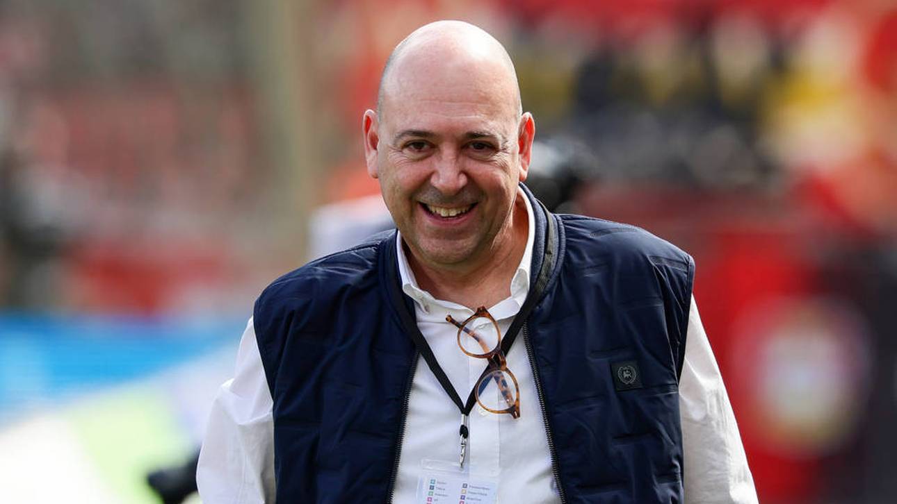 Fernando Carro rechnet damit, dass Florian Wirtz in Leverkusen bleibt